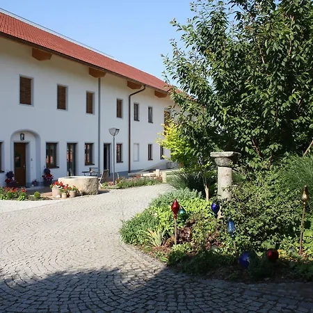 Landhuis Ferienhof Adambauer Dorfen