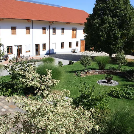 Ferienhof Adambauer Dorfen