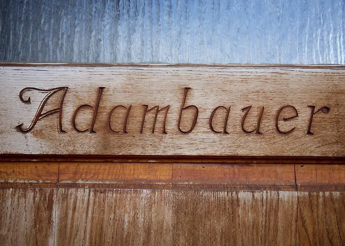 Ferienhof Adambauer Landhaus *